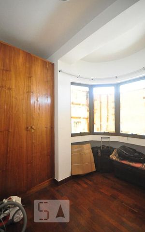 Apartamento à venda com 415m², 4 quartos e 4 vagasquarto de serviço 2