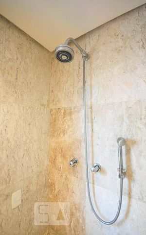 Apartamento à venda com 415m², 4 quartos e 4 vagasdetalhe do banheiro suíte 2