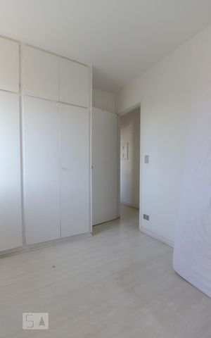 Apartamento à venda com 57m², 2 quartos e 1 vagaQuarto 2