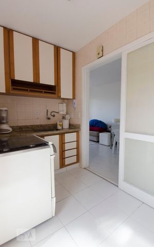 Apartamento à venda com 57m², 2 quartos e 1 vagaCozinha