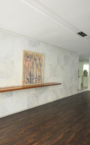 Apartamento à venda com 220m², 4 quartos e 2 vagashall social
