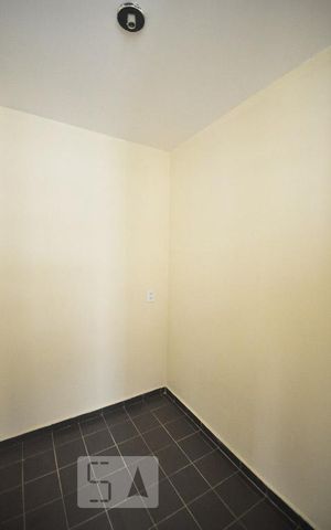Apartamento à venda com 220m², 4 quartos e 2 vagasquarto de serviço 1