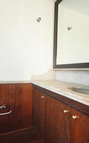 Apartamento à venda com 220m², 4 quartos e 2 vagasbanheiro suíte 1
