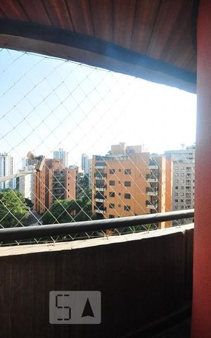 Apartamento à venda com 220m², 4 quartos e 2 vagasvaranda da suíte 2