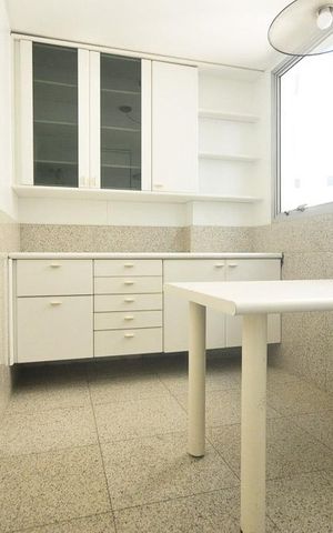 Apartamento à venda com 220m², 4 quartos e 2 vagascopa