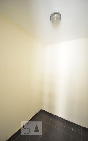 Apartamento à venda com 220m², 4 quartos e 2 vagasquarto de serviço 2