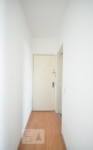 Apartamento à venda com 70m², 2 quartos e 1 vagahall de entrada
