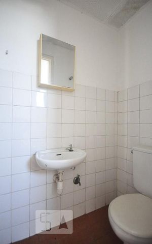 Apartamento à venda com 70m², 2 quartos e 1 vagabanheiro de serviço