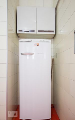 Apartamento à venda com 48m², 1 quarto e sem vaga Apartamento à venda com 48m², 1 quarto e sem vagaCozinha