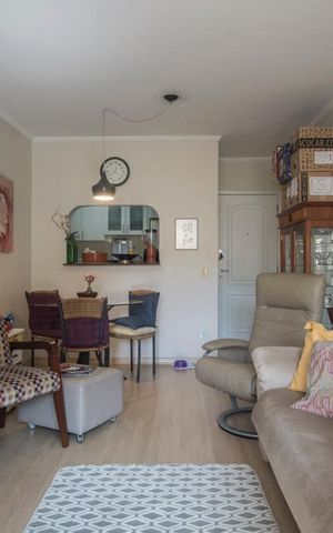 Apartamento à venda com 58m², 2 quartos e 1 vaga Apartamento à venda com 58m², 2 quartos e 1 vagaSala