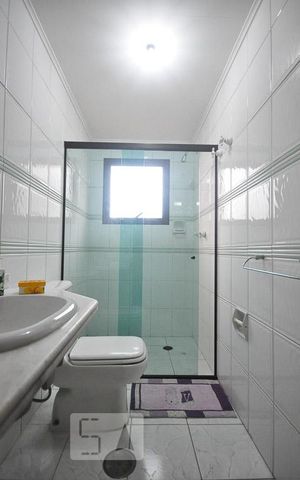 Apartamento à venda com 213m², 4 quartos e 3 vagasdetalhe do banheiro