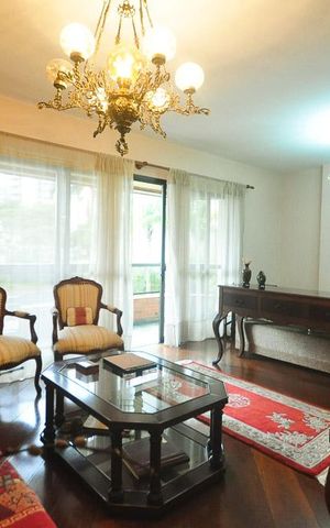 Apartamento à venda com 213m², 4 quartos e 3 vagassala