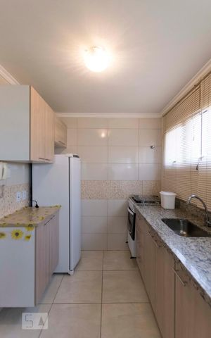 Apartamento à venda com 69m², 2 quartos e 1 vagaCozinha