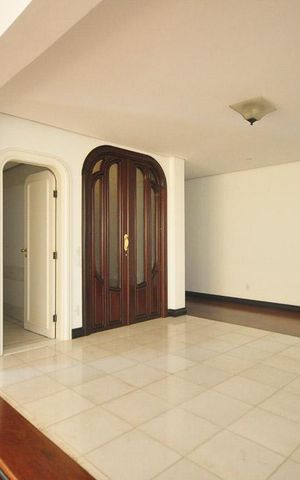 Apartamento à venda com 480m², 4 quartos e 4 vagashall de entrada
