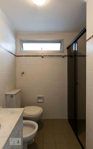 Apartamento para alugar com 101m², 3 quartos e 2 vagasBanheiro social