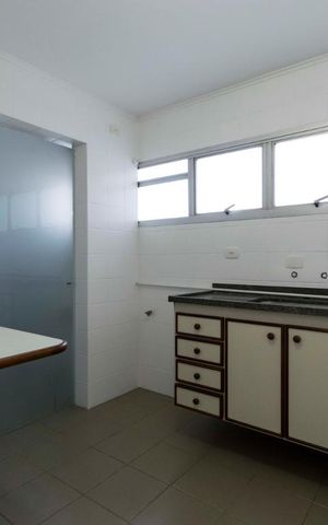 Apartamento para alugar com 101m², 3 quartos e 2 vagasCozinha