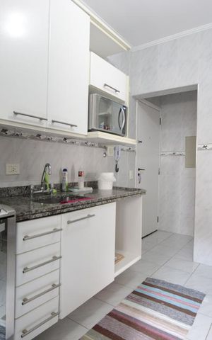 Apartamento à venda com 80m², 2 quartos e 2 vagascozinha