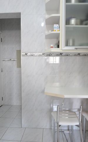 Apartamento à venda com 80m², 2 quartos e 2 vagascozinha