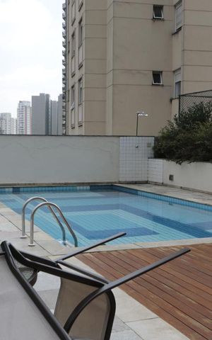 Apartamento à venda com 80m², 2 quartos e 2 vagaspiscina