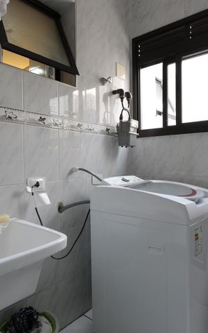 Apartamento à venda com 80m², 2 quartos e 2 vagasarea de serviço 