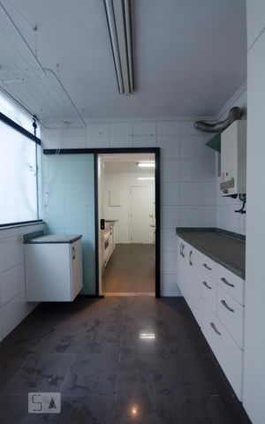 Apartamento à venda com 210m², 3 quartos e 2 vagasLavanderia