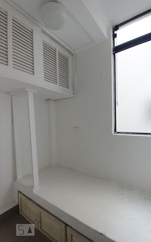 Apartamento à venda com 210m², 3 quartos e 2 vagasQuarto de serviço