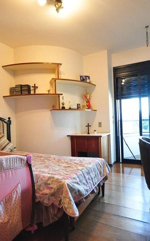 Apartamento à venda com 380m², 4 quartos e 6 vagassuíte 1
