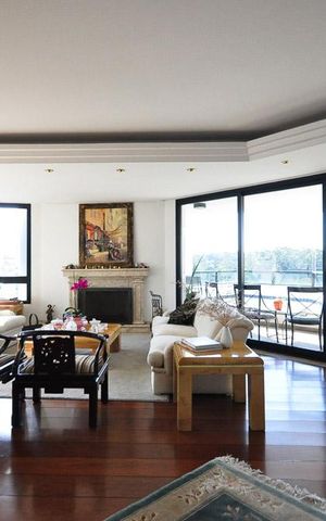 Apartamento à venda com 380m², 4 quartos e 6 vagassala