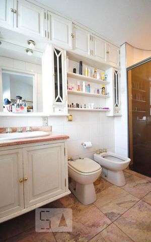 Apartamento à venda com 380m², 4 quartos e 6 vagasbanheiro suíte 2