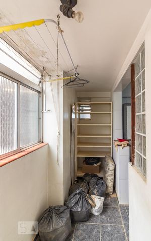 Apartamento para alugar com 85m², 2 quartos e sem vaga Apartamento para alugar com 85m², 2 quartos e sem vagaÁrea de serviço