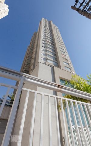 Apartamento para alugar com 95m², 2 quartos e 2 vagasFachada