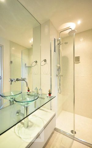 Apartamento à venda com 70m², 1 quarto e 1 vagadetalhe do banheiro suíte