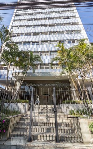 Apartamento para alugar com 100m², 2 quartos e 1 vaga Apartamento para alugar com 100m², 2 quartos e 1 vagaFachada