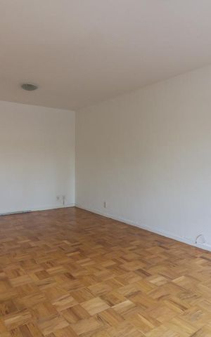 Apartamento para alugar com 100m², 2 quartos e 1 vaga Apartamento para alugar com 100m², 2 quartos e 1 vagaSala