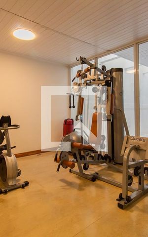Apartamento à venda com 270m², 4 quartos e 4 vagas Apartamento à venda com 270m², 4 quartos e 4 vagasÁrea comum - Academia