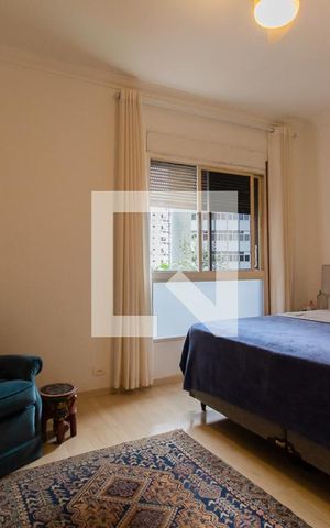 Apartamento à venda com 270m², 4 quartos e 4 vagas Apartamento à venda com 270m², 4 quartos e 4 vagasSuíte Master