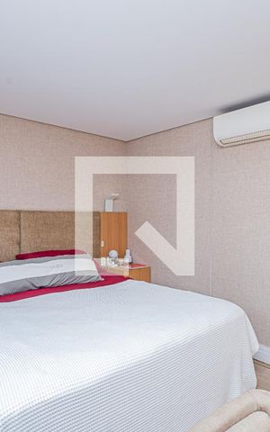 Casa de condomínio à venda com 399m², 4 quartos e 5 vagas Casa de condomínio à venda com 399m², 4 quartos e 5 vagasSuíte 1