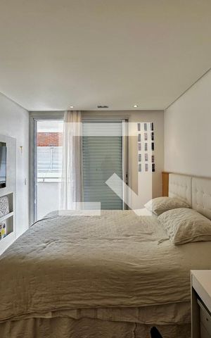Casa de condomínio à venda com 399m², 4 quartos e 5 vagas Casa de condomínio à venda com 399m², 4 quartos e 5 vagasSuíte 3