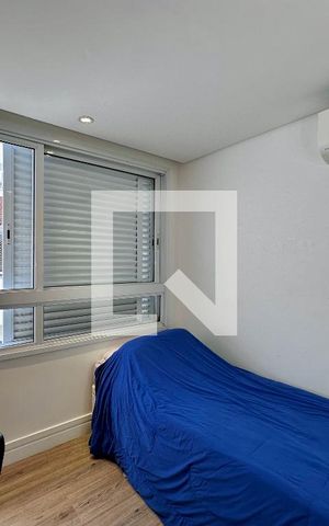 Casa de condomínio à venda com 399m², 4 quartos e 5 vagas Casa de condomínio à venda com 399m², 4 quartos e 5 vagasSuíte 4