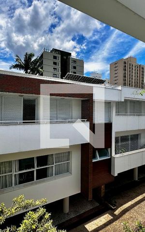 Casa de condomínio à venda com 399m², 4 quartos e 5 vagas Casa de condomínio à venda com 399m², 4 quartos e 5 vagasVista Suíte 4