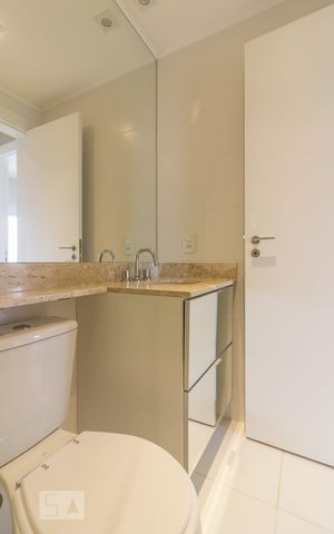 Apartamento à venda com 141m², 2 quartos e 2 vagas Apartamento à venda com 141m², 2 quartos e 2 vagasBanheiro
