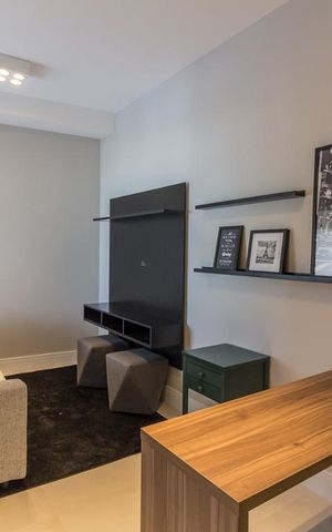 Apartamento à venda com 141m², 2 quartos e 2 vagas Apartamento à venda com 141m², 2 quartos e 2 vagasSala