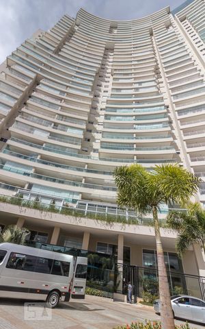 Apartamento à venda com 141m², 2 quartos e 2 vagas Apartamento à venda com 141m², 2 quartos e 2 vagasFachada