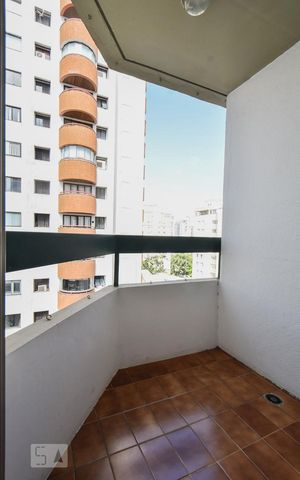 Apartamento para alugar com 70m², 2 quartos e 1 vagaVaranda