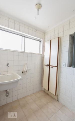 Apartamento para alugar com 70m², 2 quartos e 1 vagaLavanderia