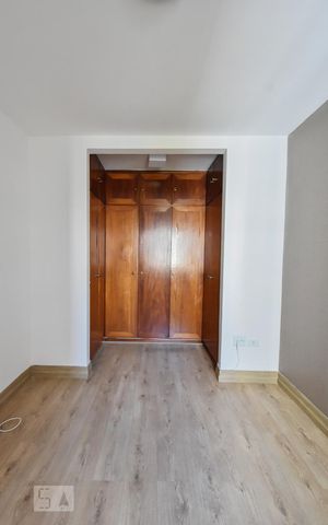 Apartamento para alugar com 70m², 2 quartos e 1 vagaQuarto 02