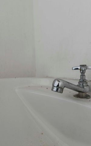 Casa para alugar com 180m², 3 quartos e 1 vaga1o. Andar - Banheiro (Torneira)
