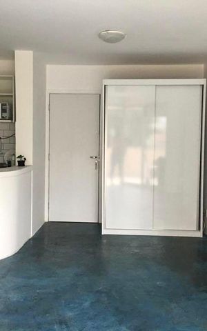 Studio à venda com 36m², 0 quarto e sem vaga Studio à venda com 36m², 0 quarto e sem vagaStudio
