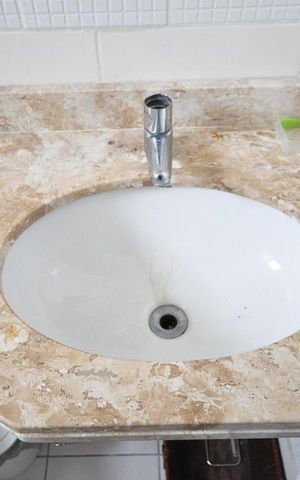 Apartamento à venda com 125m², 3 quartos e 2 vagasdetalhe do banheiro suíte 
