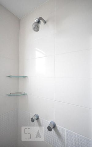 Apartamento à venda com 125m², 3 quartos e 2 vagasdetalhe do banheiro suíte 